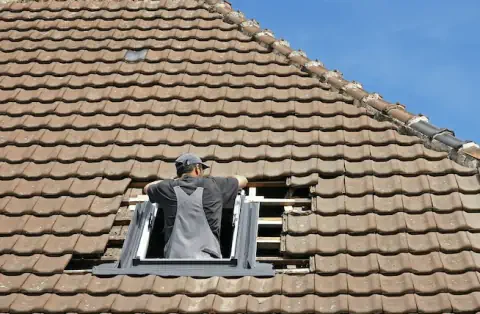 Pose de velux - Largentière